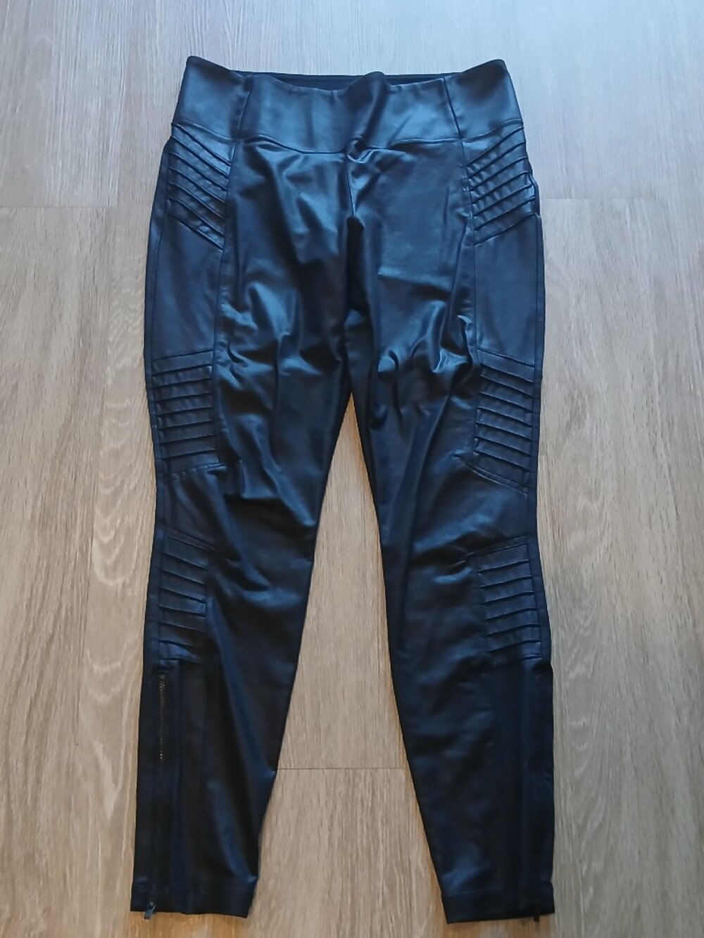 GREAT Women's Faux Black Leather Zippered Athleta Leggings